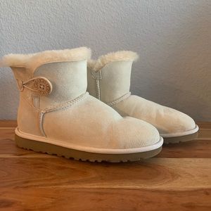 Off White Uggs
